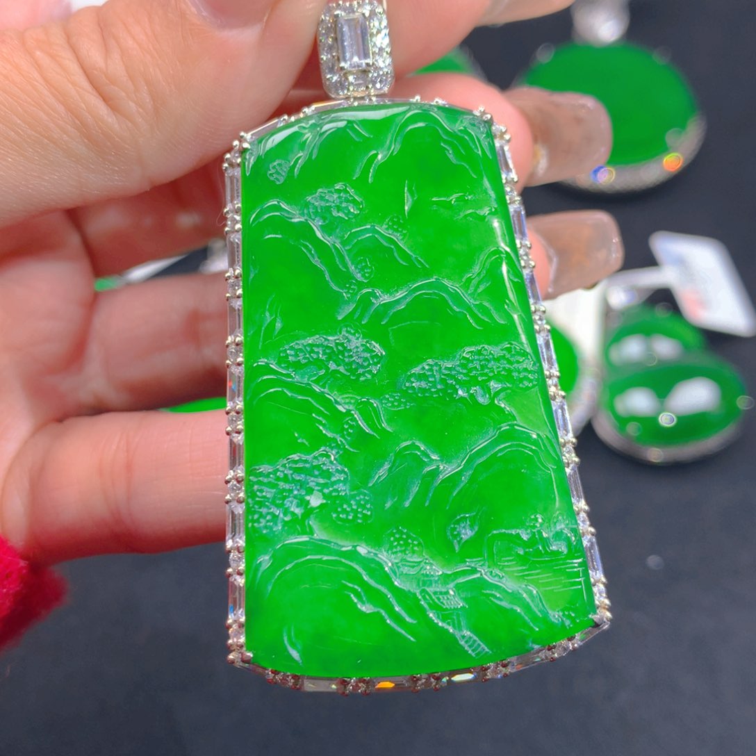 翡翠颈饰银S925镶嵌111111111