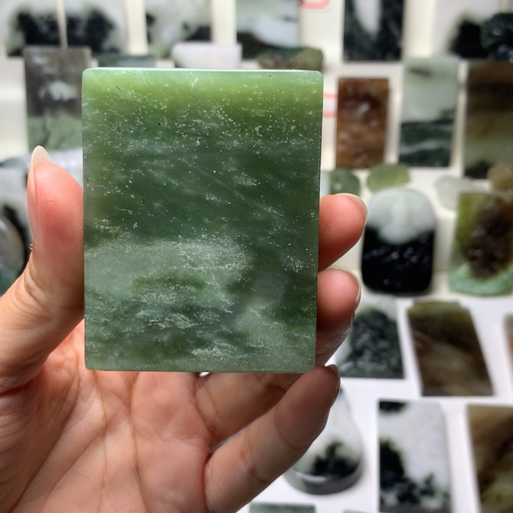 *****和田玉未镶嵌颈饰