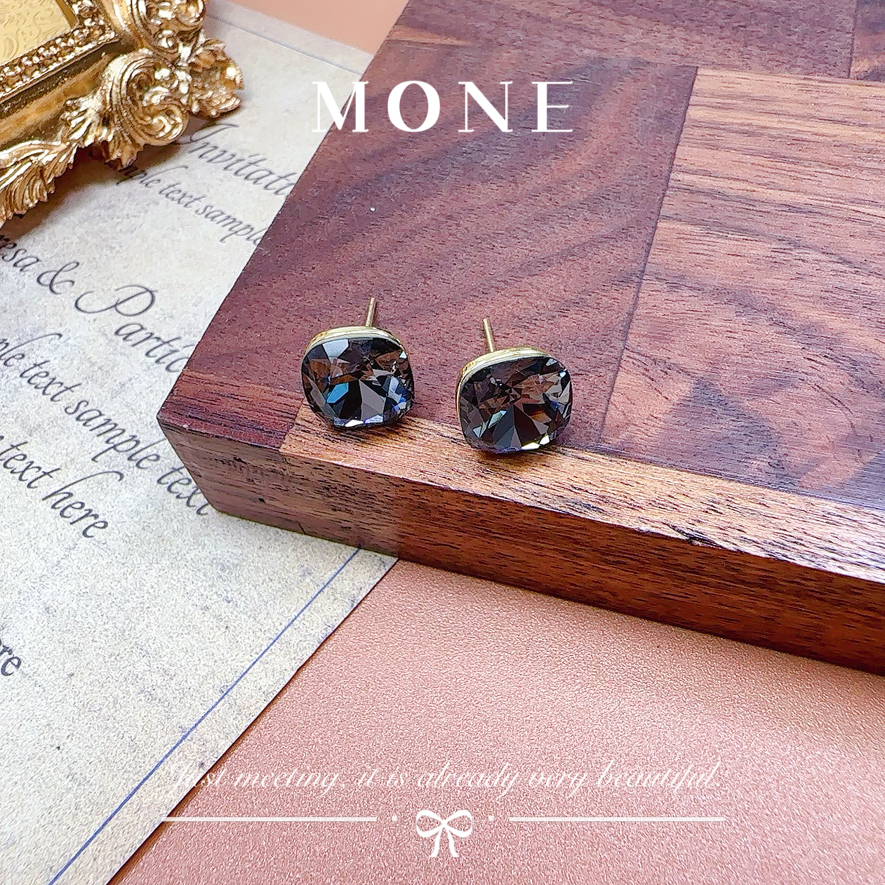 铜合金仿水晶耳饰 【6216】时尚气质百搭高级设计款耳饰