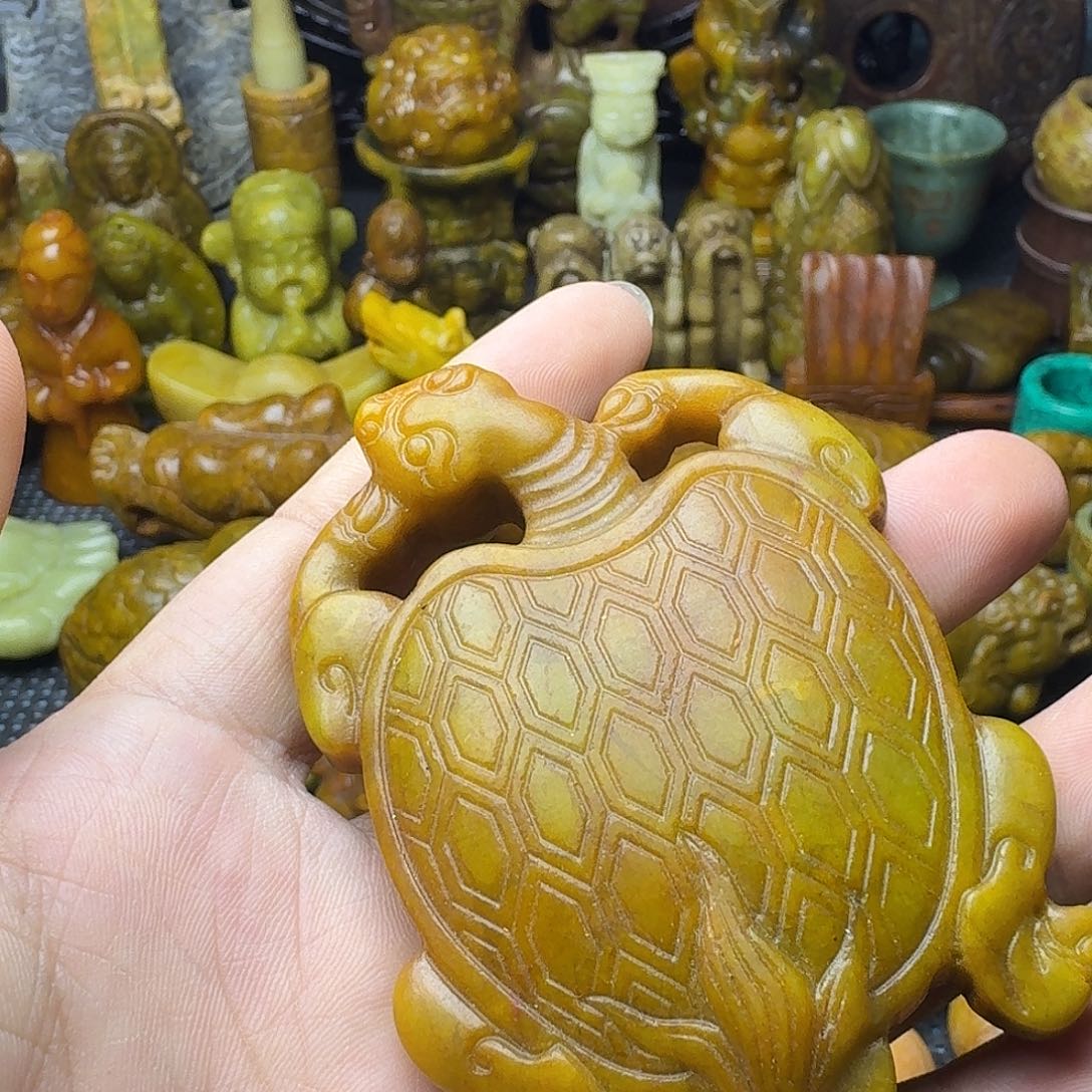 白玉菩提吊坠。。。