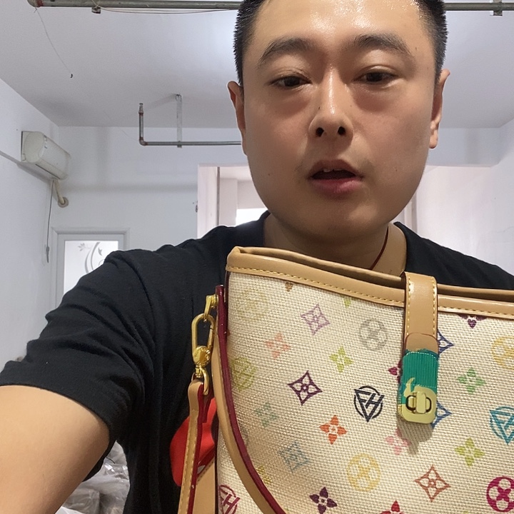 蚕丝驴皮（革）山羊皮（革）