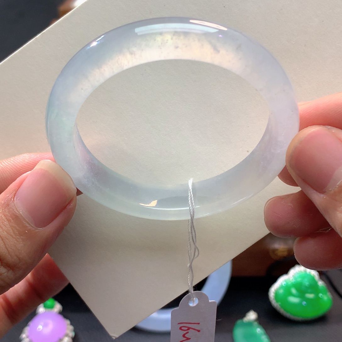 翡翠未镶嵌手镯正圈