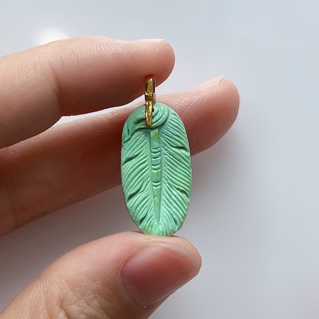 绿松石珠宝奇石18K金镶嵌