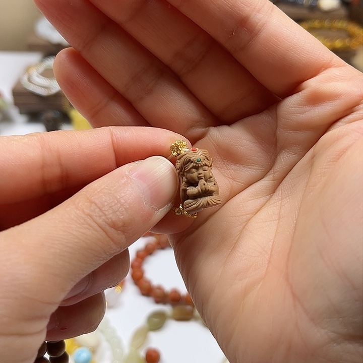 檀香木其他赵*呀老山檀香