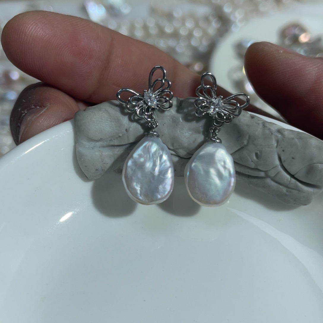 淡水珍珠耳饰合金