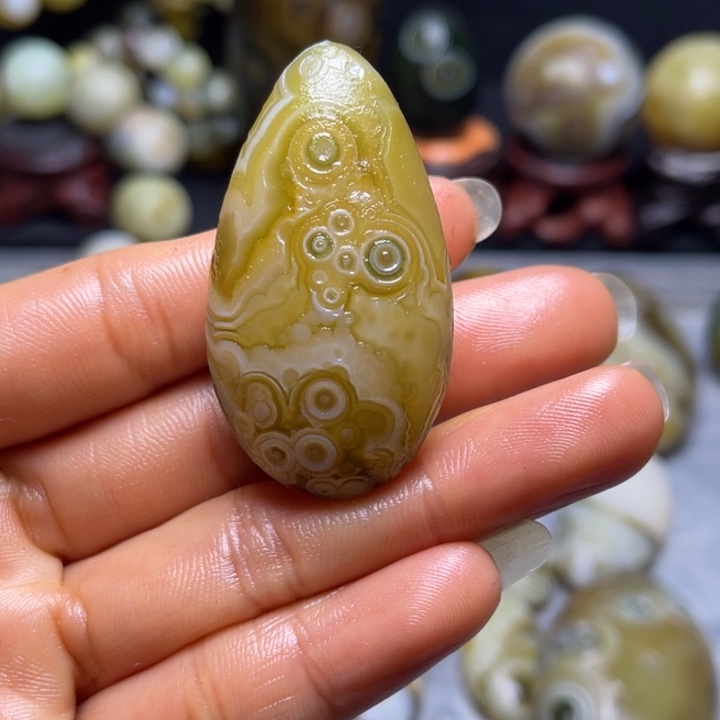 天***狼玛瑙/玉髓未镶嵌裸石