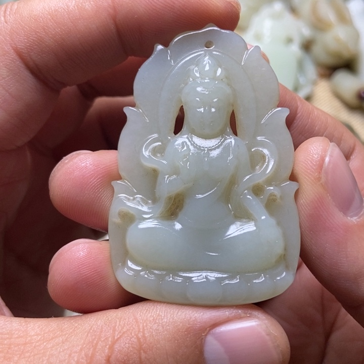 和田玉未镶嵌挂件