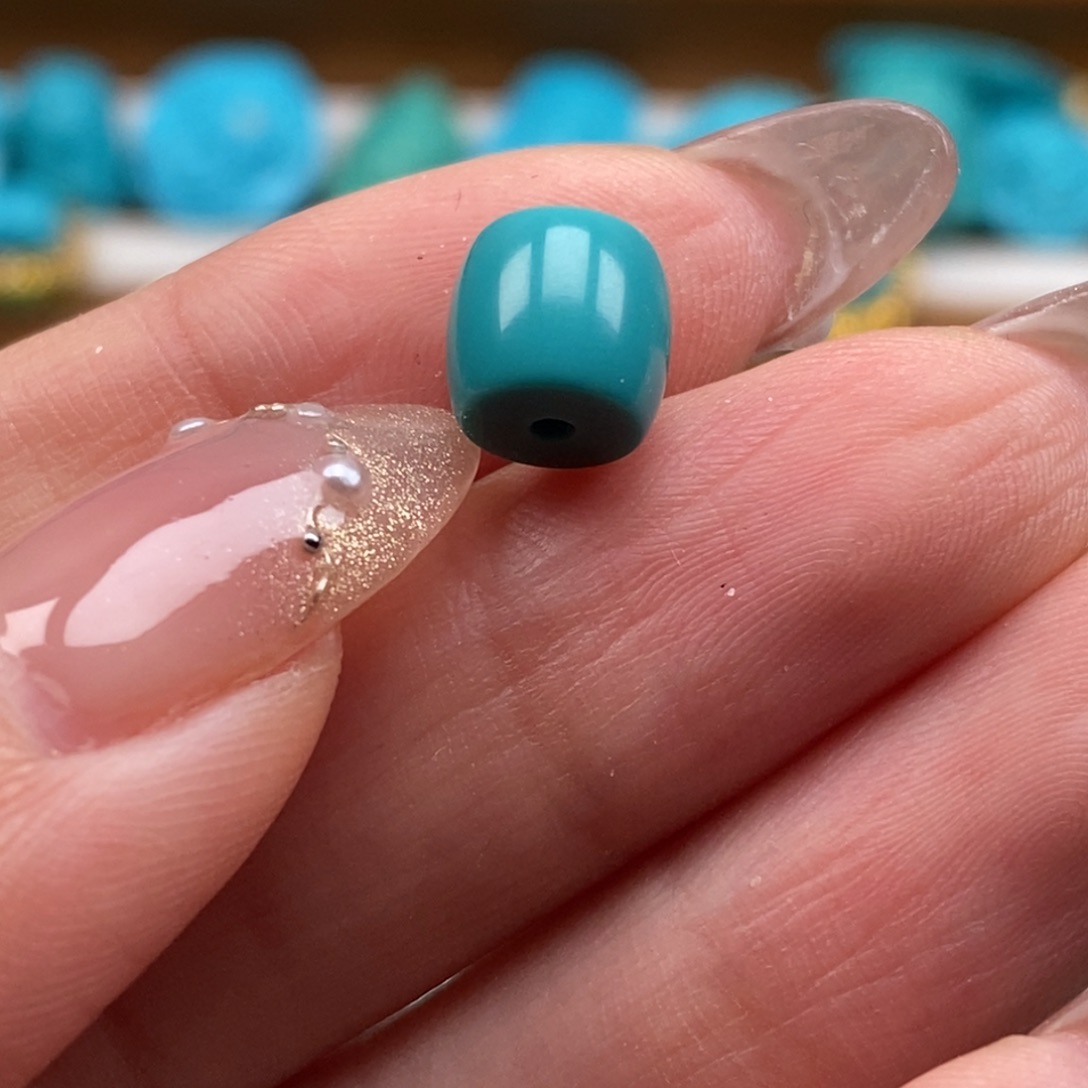 绿松石颈饰未镶嵌