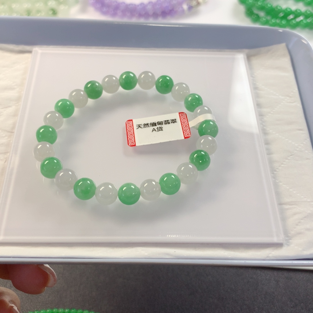 翡翠未镶嵌颈饰手串