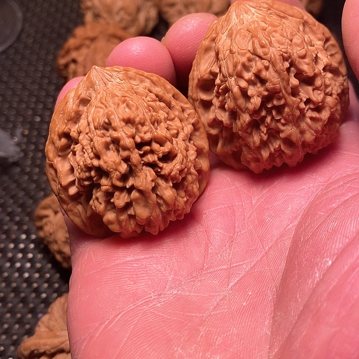 文玩核桃吊坠郭满天星41