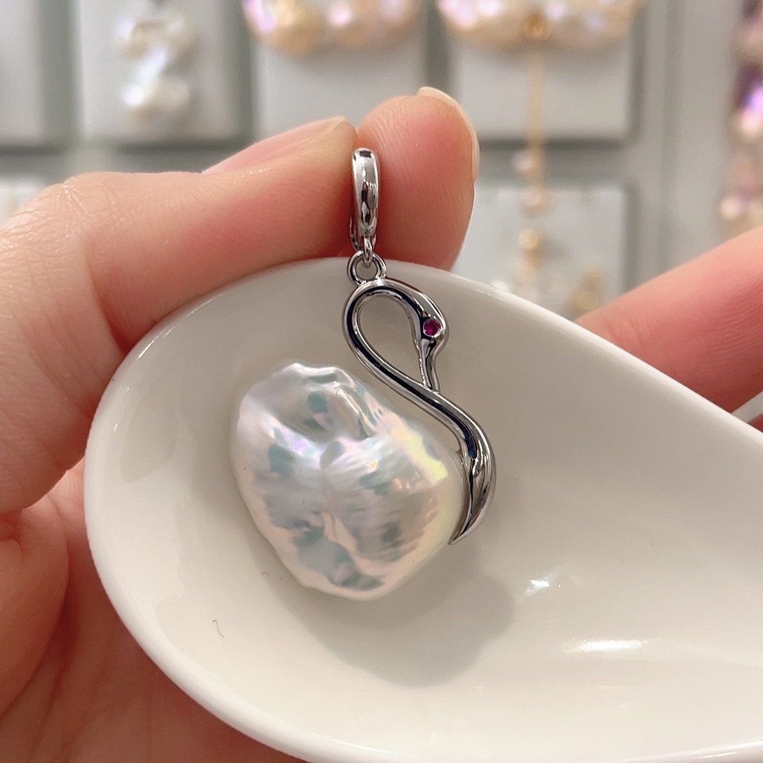 无***对未镶嵌淡水珍珠颈饰