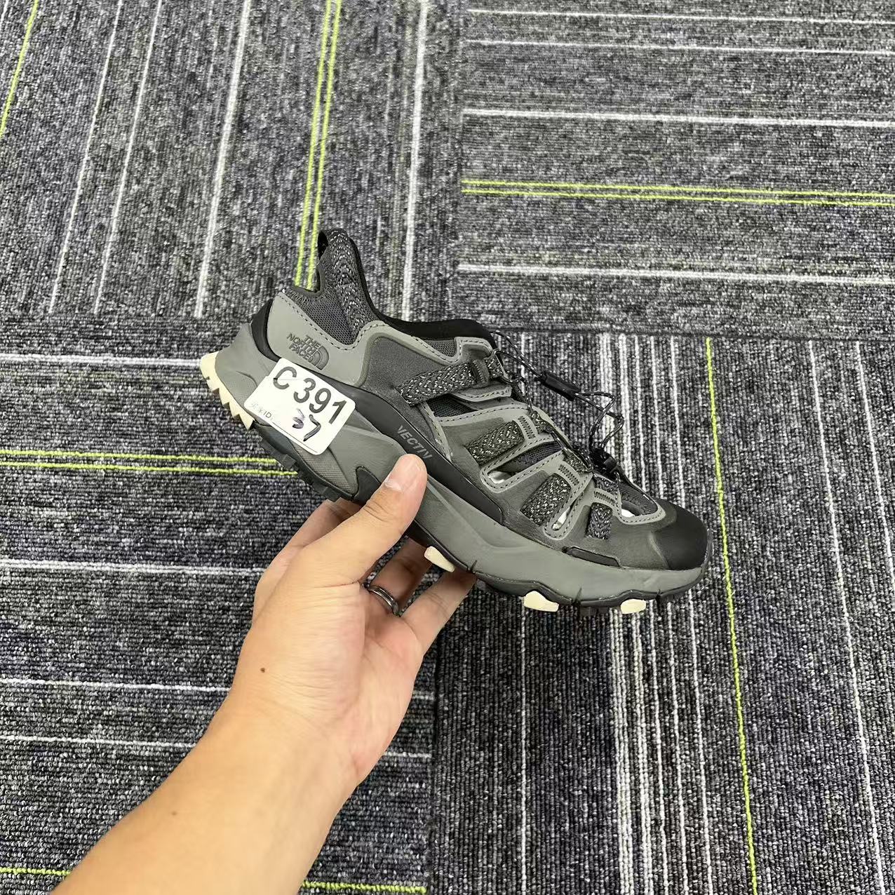 TheNorthFace/北面/ 新款户外百搭时尚休闲鞋 C391