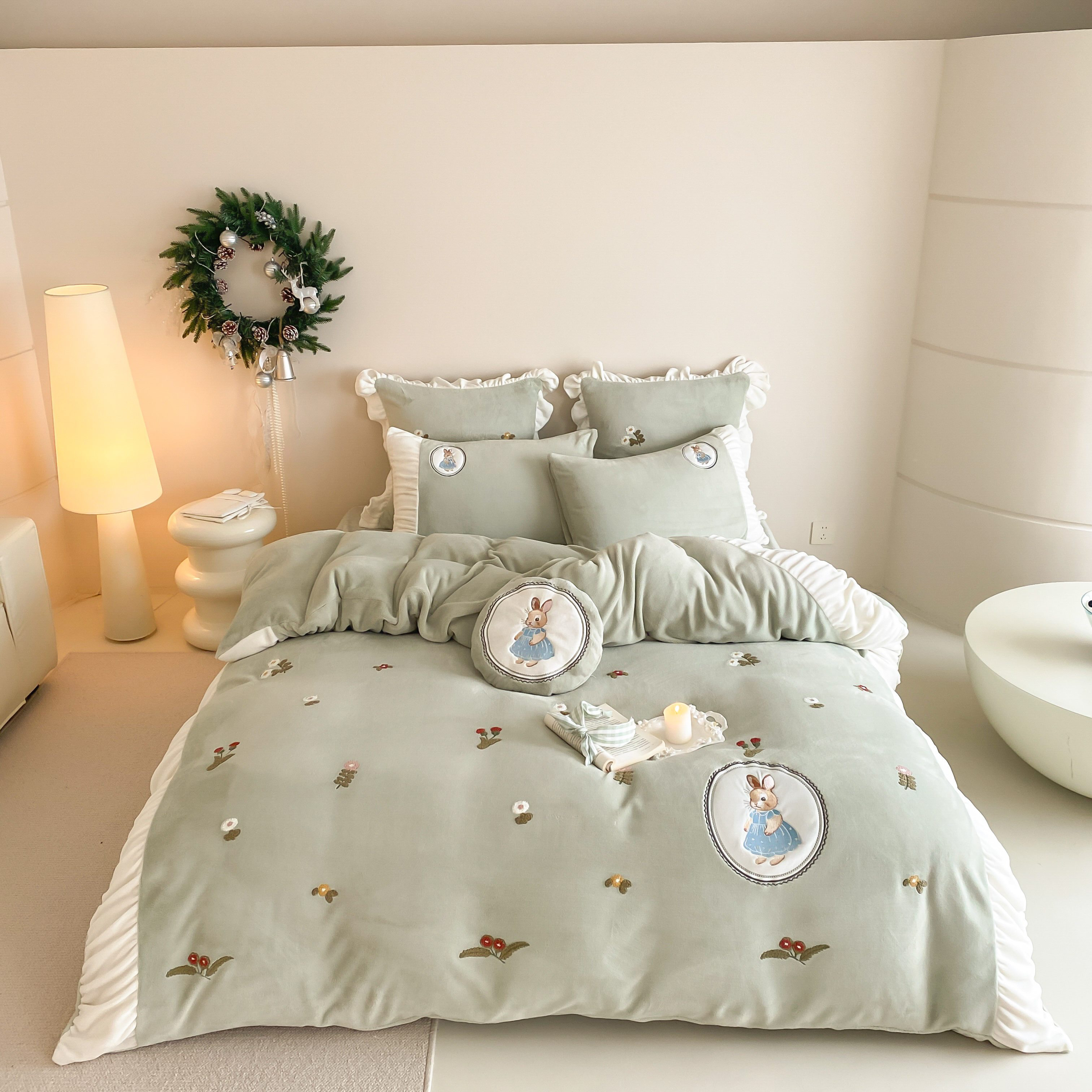 梦悦｜【彼得兔】新款高克重牛奶绒毛巾绣贴布绣件套-彼得兔 