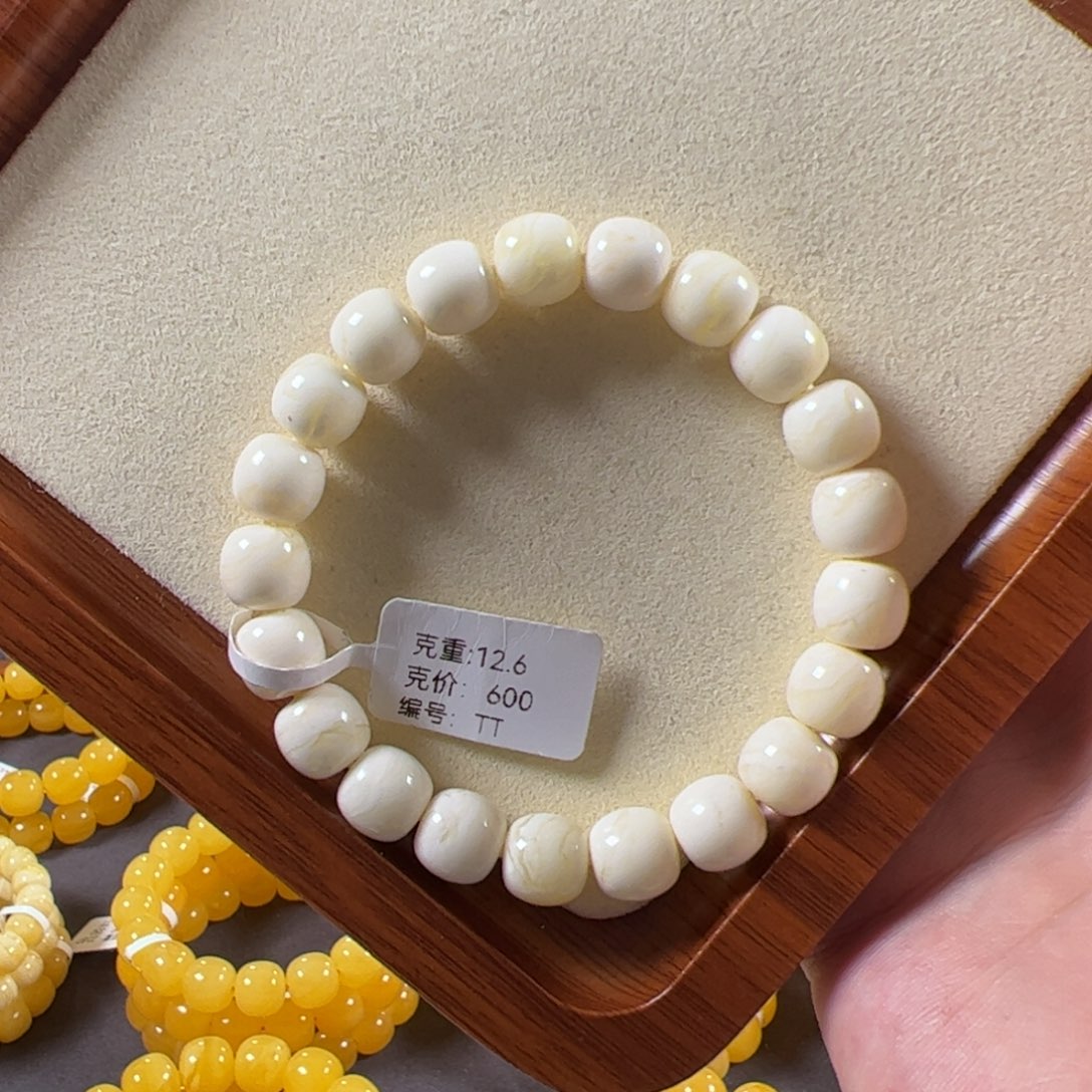 裸石蜜蜡未镶嵌10+焦皮满蜡瓷白花老型tt