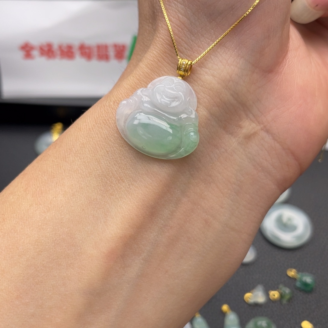 翡翠吊坠(不含链)18K金镶嵌