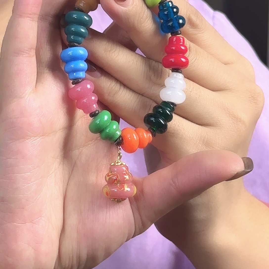 琉璃配饰老琉璃的故事是一个故事的