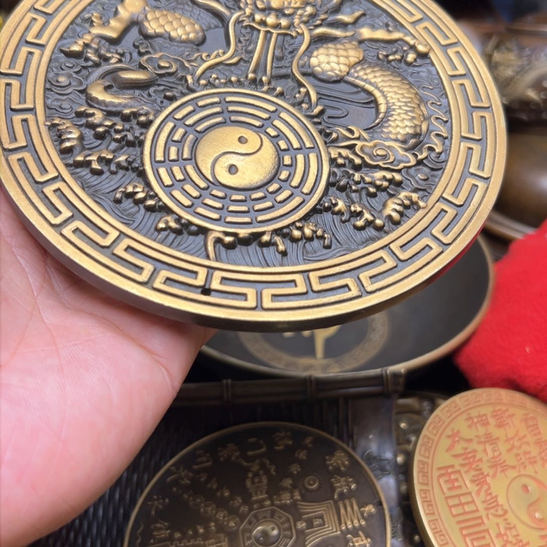 精美铜器点击下单