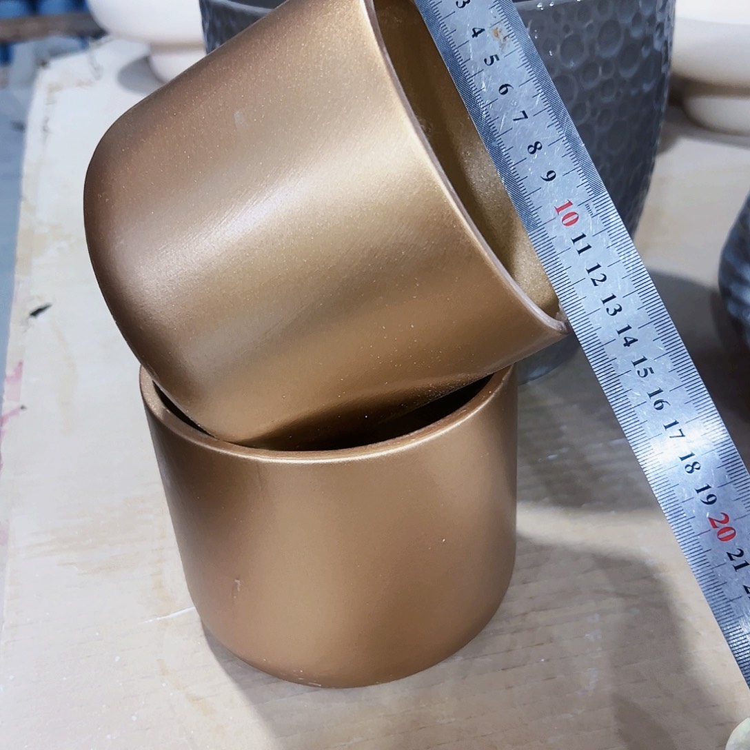 有孔，外贸尾单陶瓷花盆凑单10米包邮