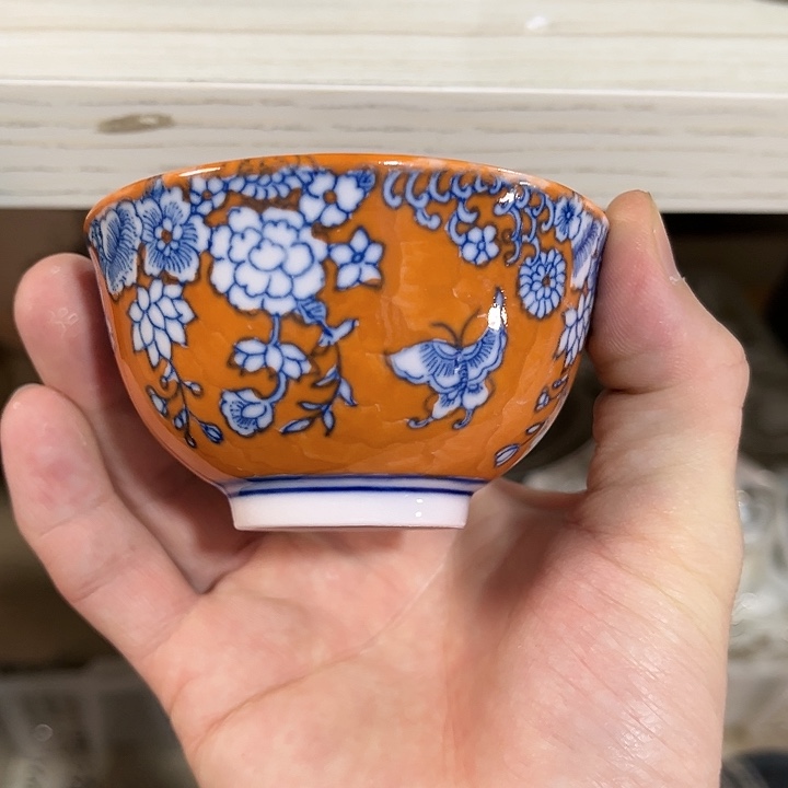 瓷片景德镇陶瓷杯子。红。