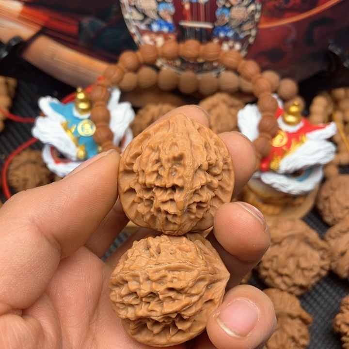 只***眼秦岭山脉的小金豆