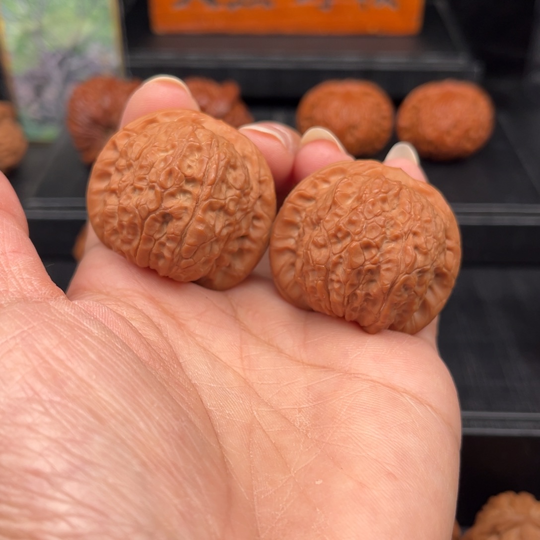 【闪购商品】文玩核桃吊坠血麒麟38非全品