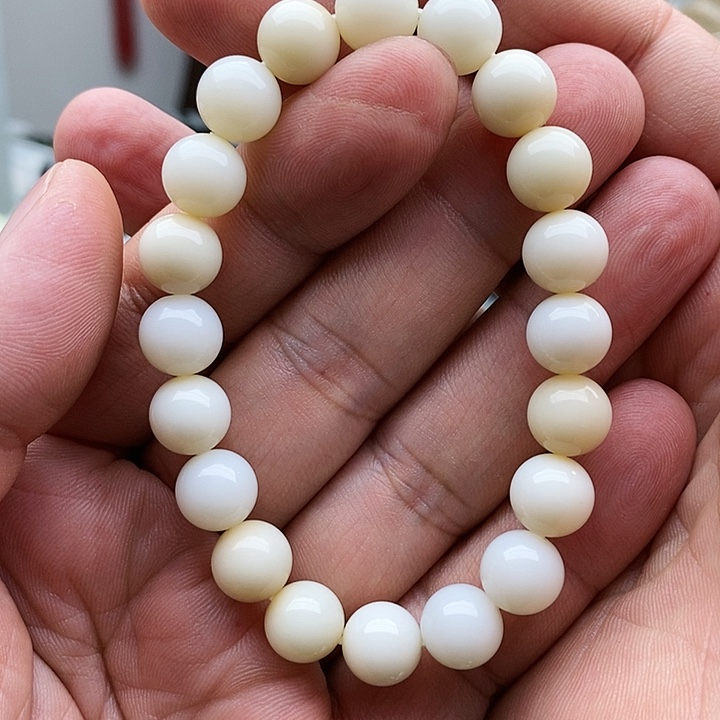 【闪购商品】未镶嵌手链和田玉18糖白