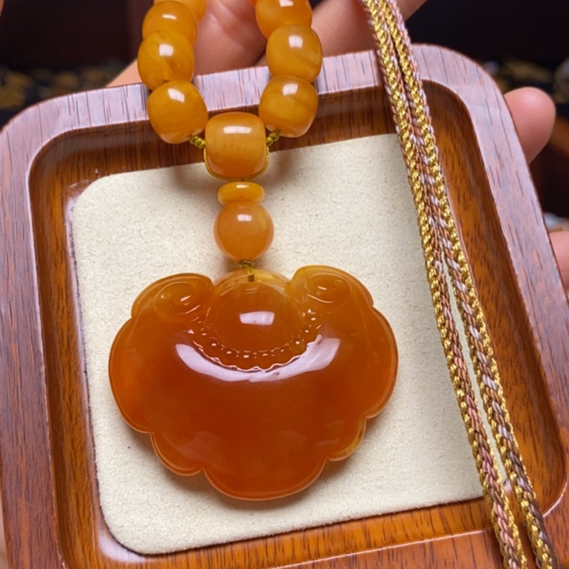 【闪购商品】蜜蜡颈饰未镶嵌项链