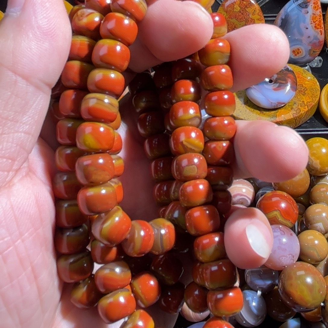 s****玛瑙/玉髓合金颈饰