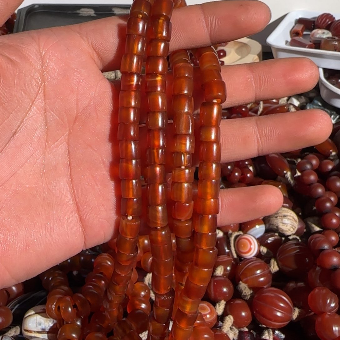 张***祥玛瑙/玉髓未镶嵌颈饰