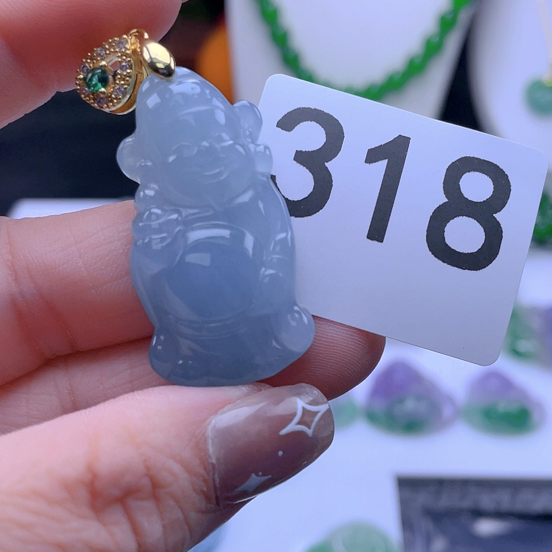 翡翠吊坠(赠链)未镶嵌