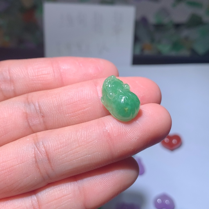 我***福翡翠未镶嵌颈饰挂件