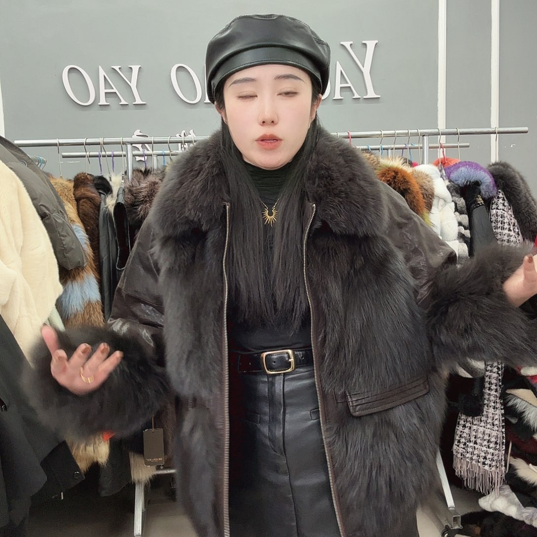 姚小妖家高端皮草