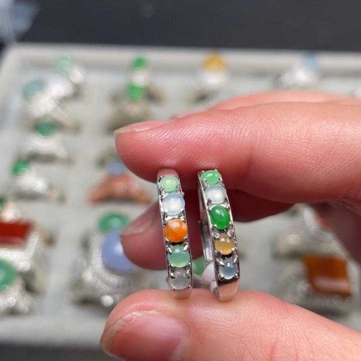 翡翠未镶嵌戒指缅甸天然翡翠