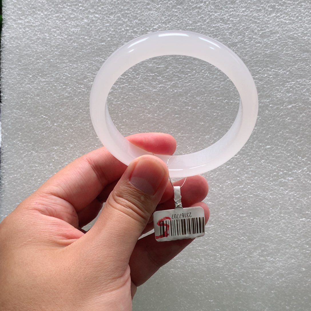 石英质玉手镯未镶嵌青青62-多人