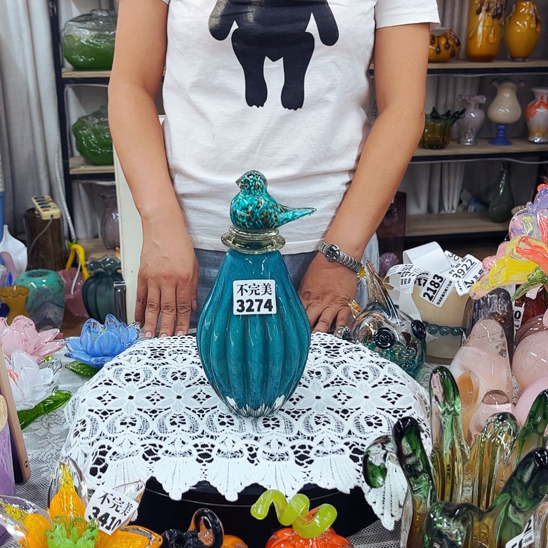一套 家悦琉璃工艺品不完美