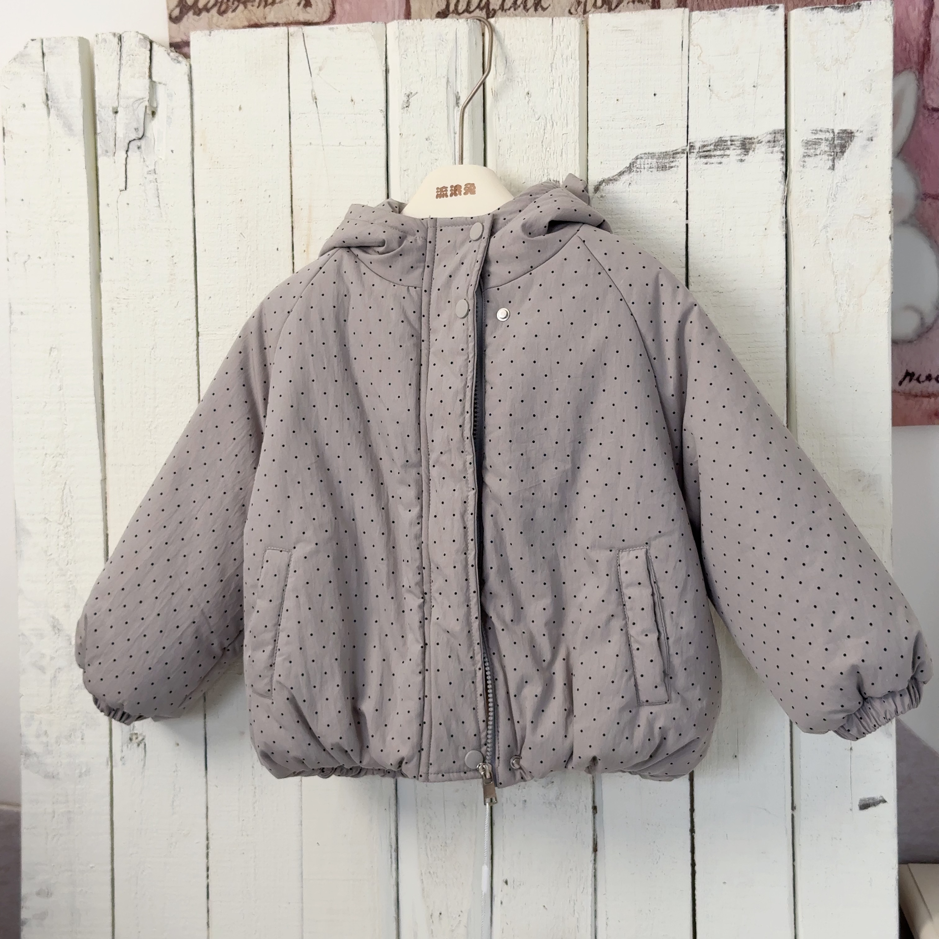 【波点棉服】新款连帽可爱保暖棉服双口袋实用加棉加毛外套 25503