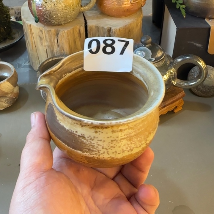 粗砂茶壶大家新年好！