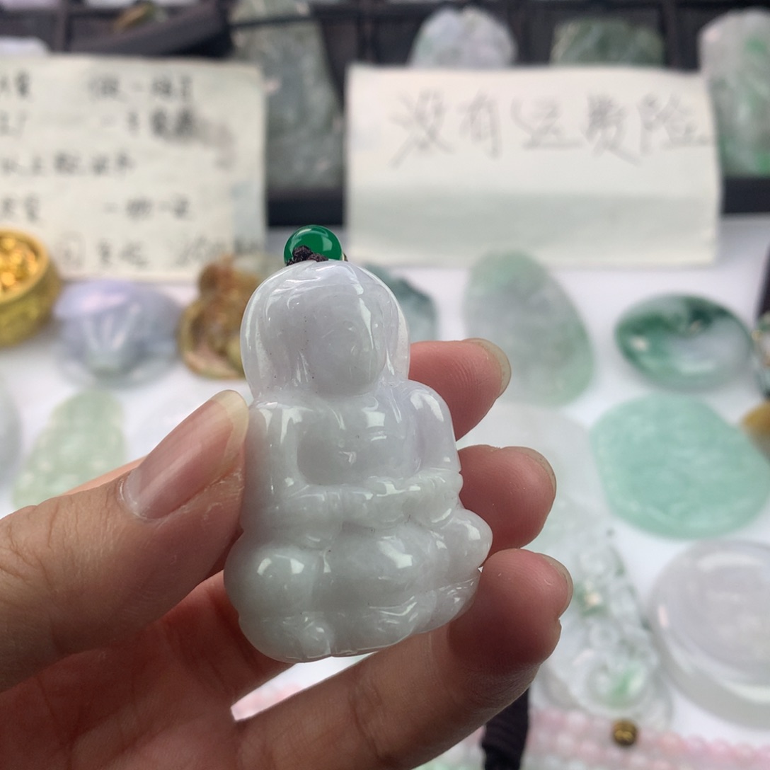 翡翠颈饰未镶嵌－