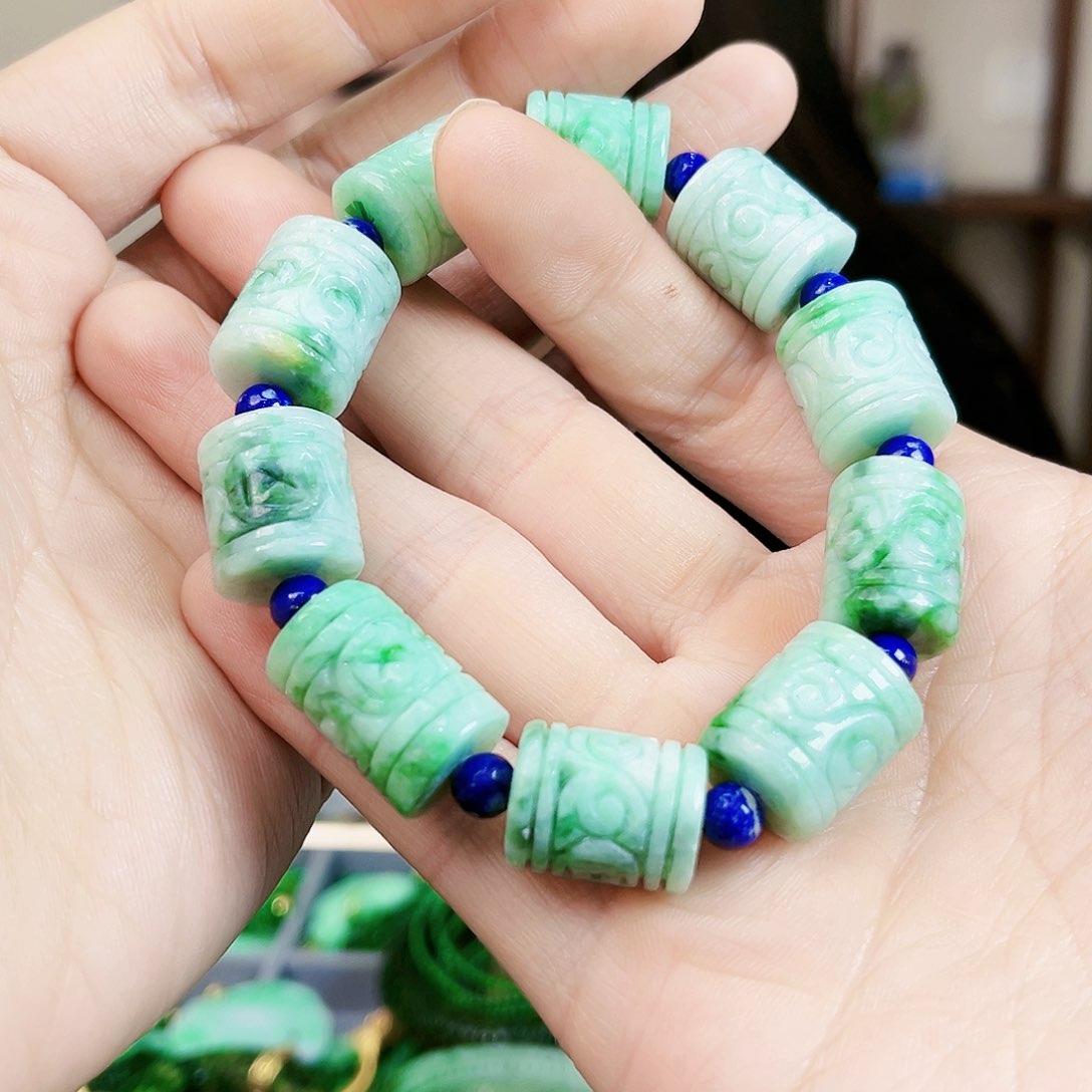 翡翠手链未镶嵌手链多样性
