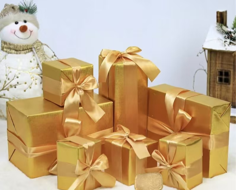 原创春节风格轻职风精美礼盒挂件-K934