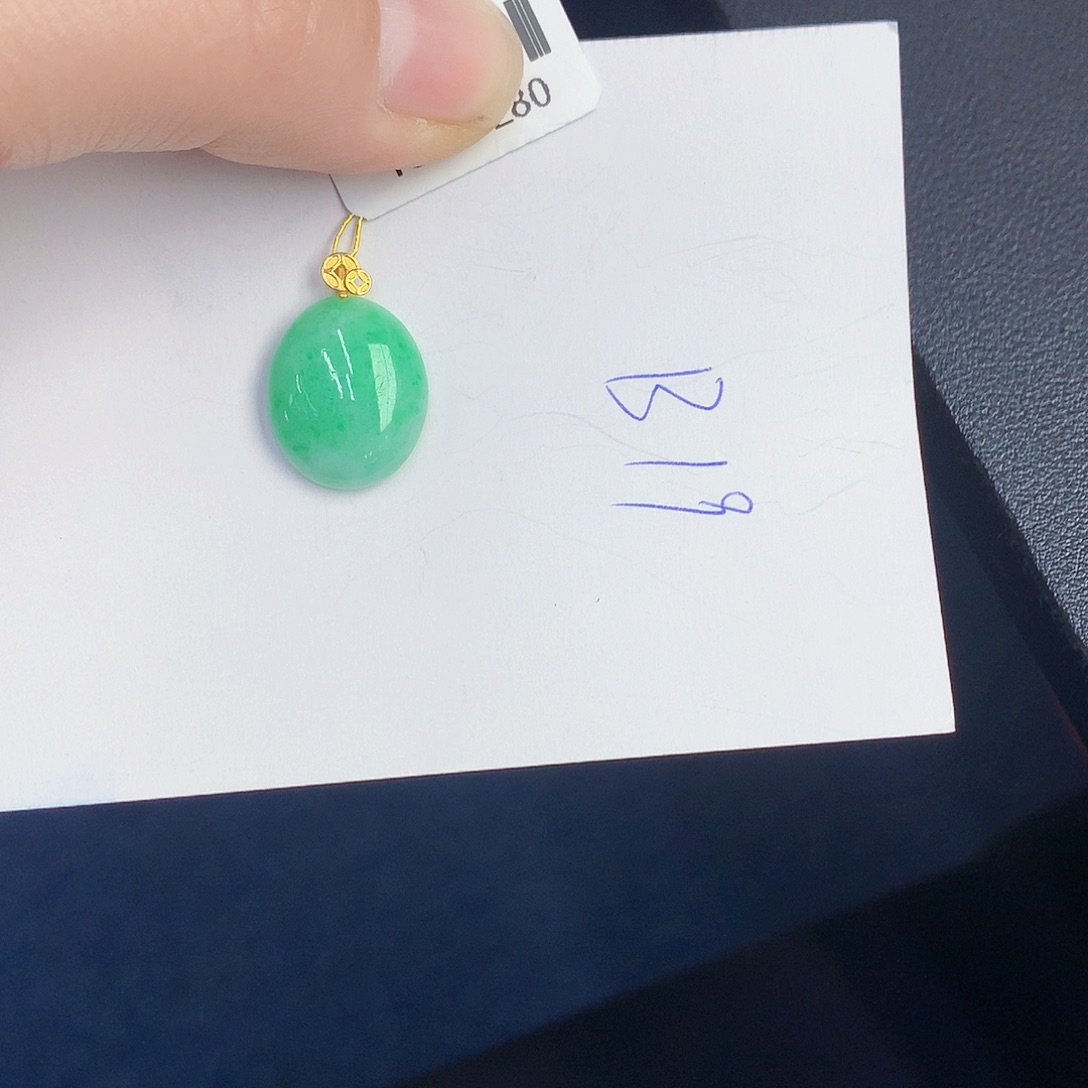 【闪购商品】翡翠颈饰18K金镶嵌00000000