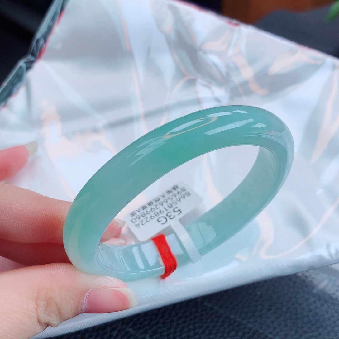 翡翠手镯未镶嵌缅甸天然翡翠A货