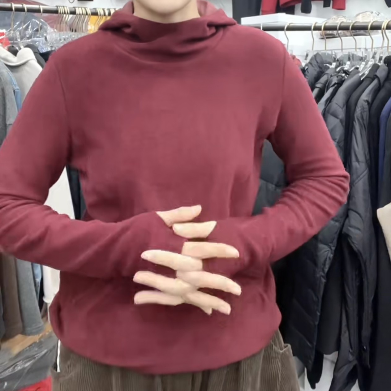 《坤家严选》菲玛掂保暖女士秋冬修身百搭遮肉减龄首选加德绒连帽