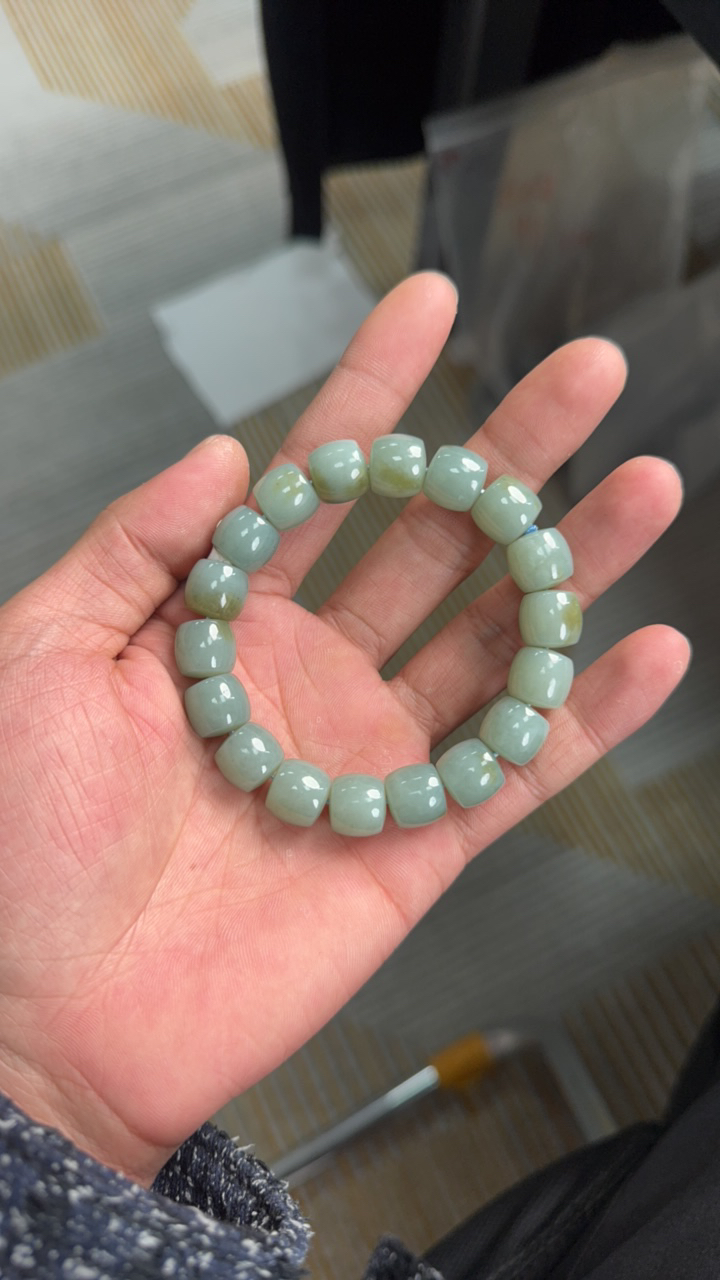 纯天然新疆和田玉且末蓝12mm