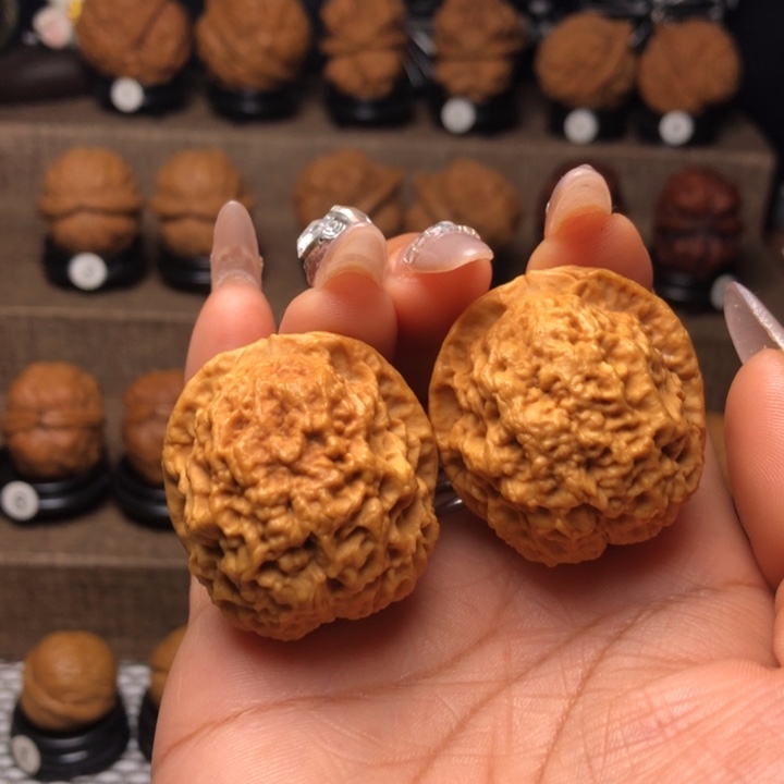 橄榄核吊坠23火焰绣球