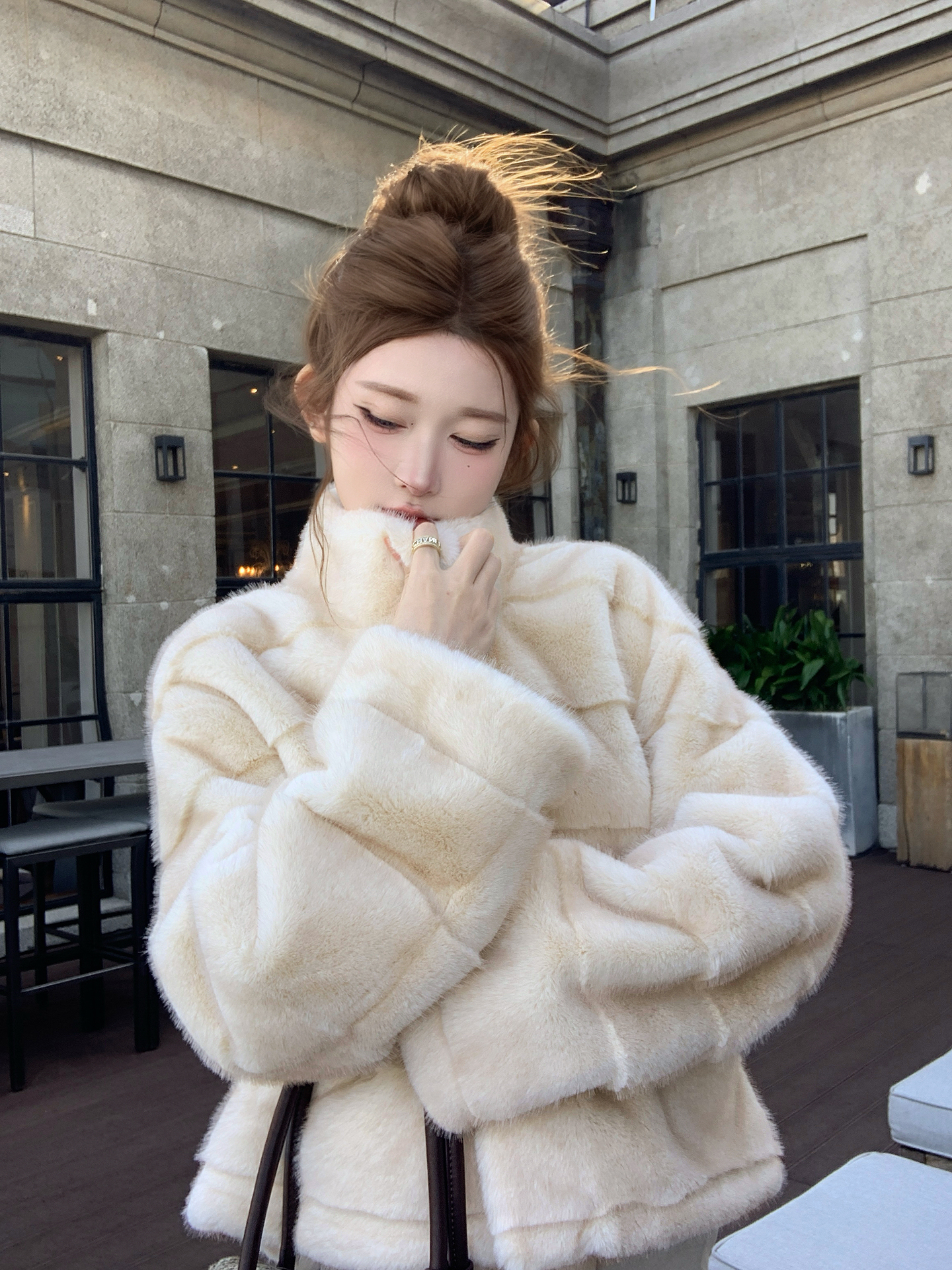 贵气小姐环保貂毛皮草女冬短款高级渐染皮毛一体保暖貂绒毛毛外套