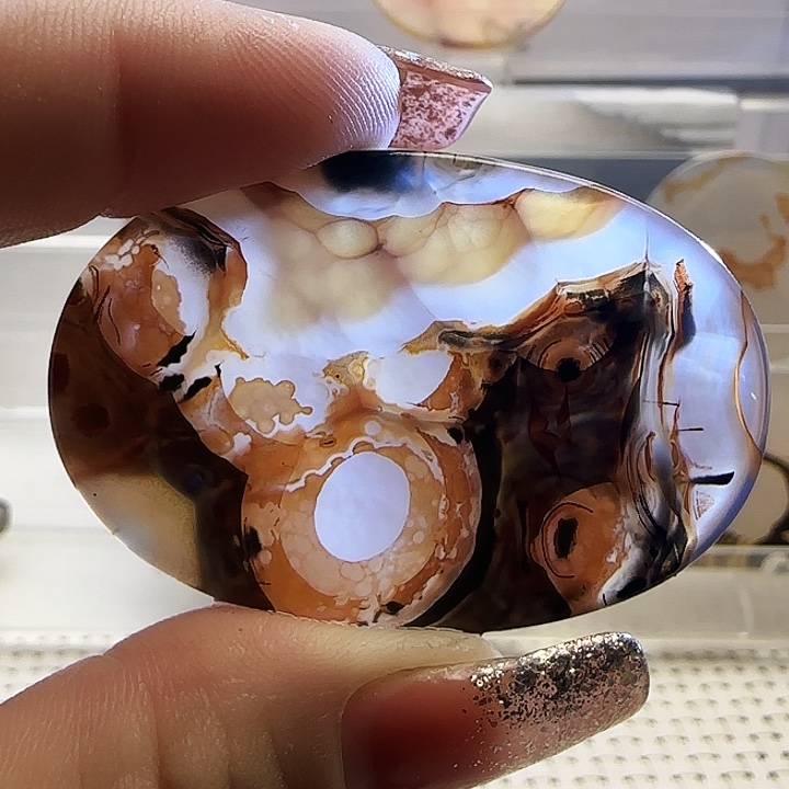 玛瑙/玉髓未镶嵌珠宝奇石