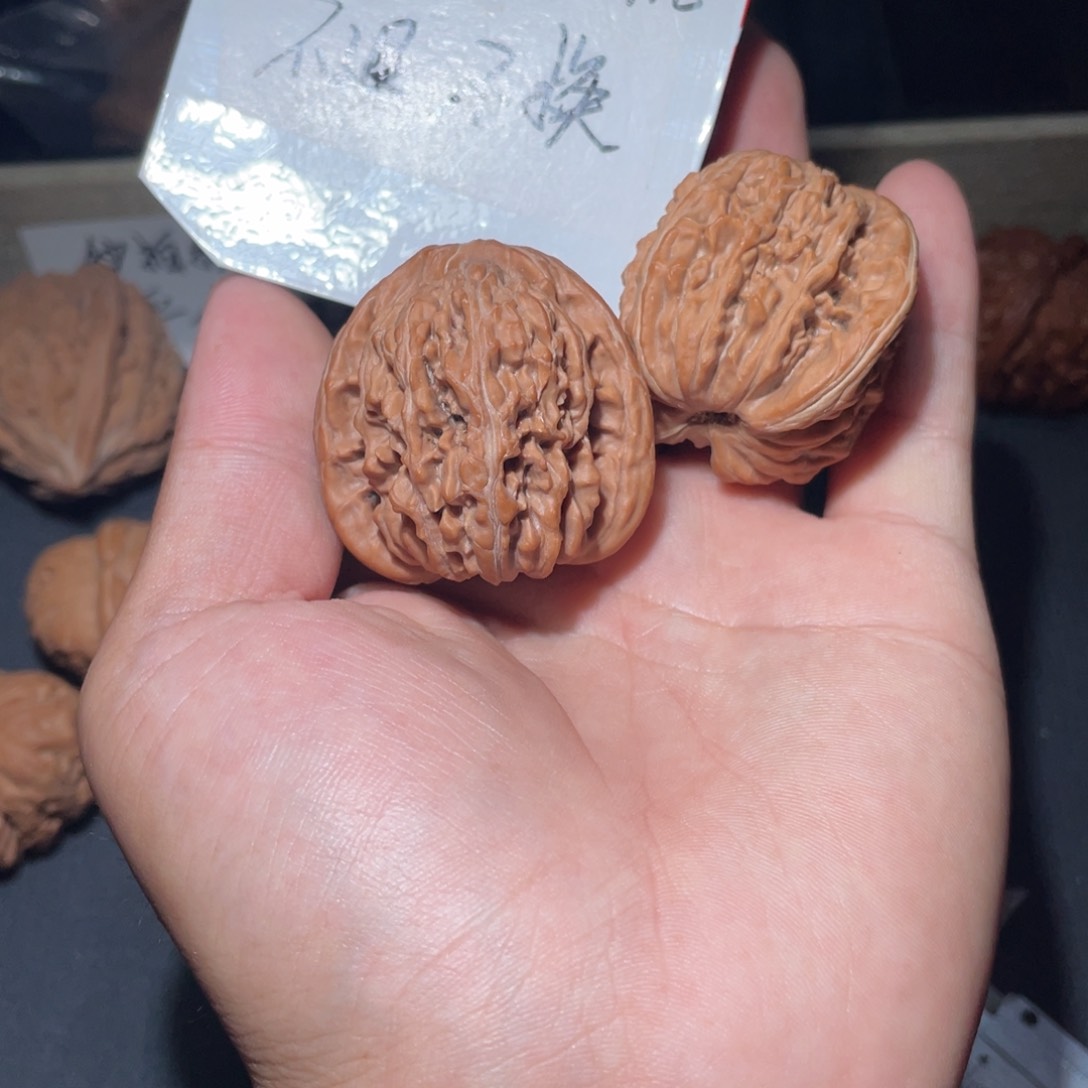 把件文玩核桃三角楼