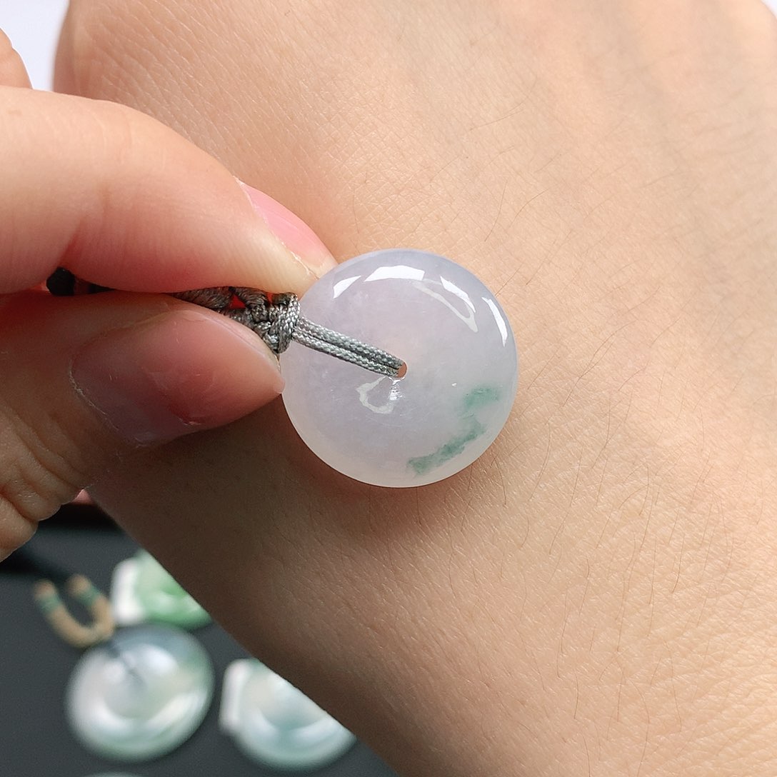 翡翠颈饰未镶嵌?*嘉平安