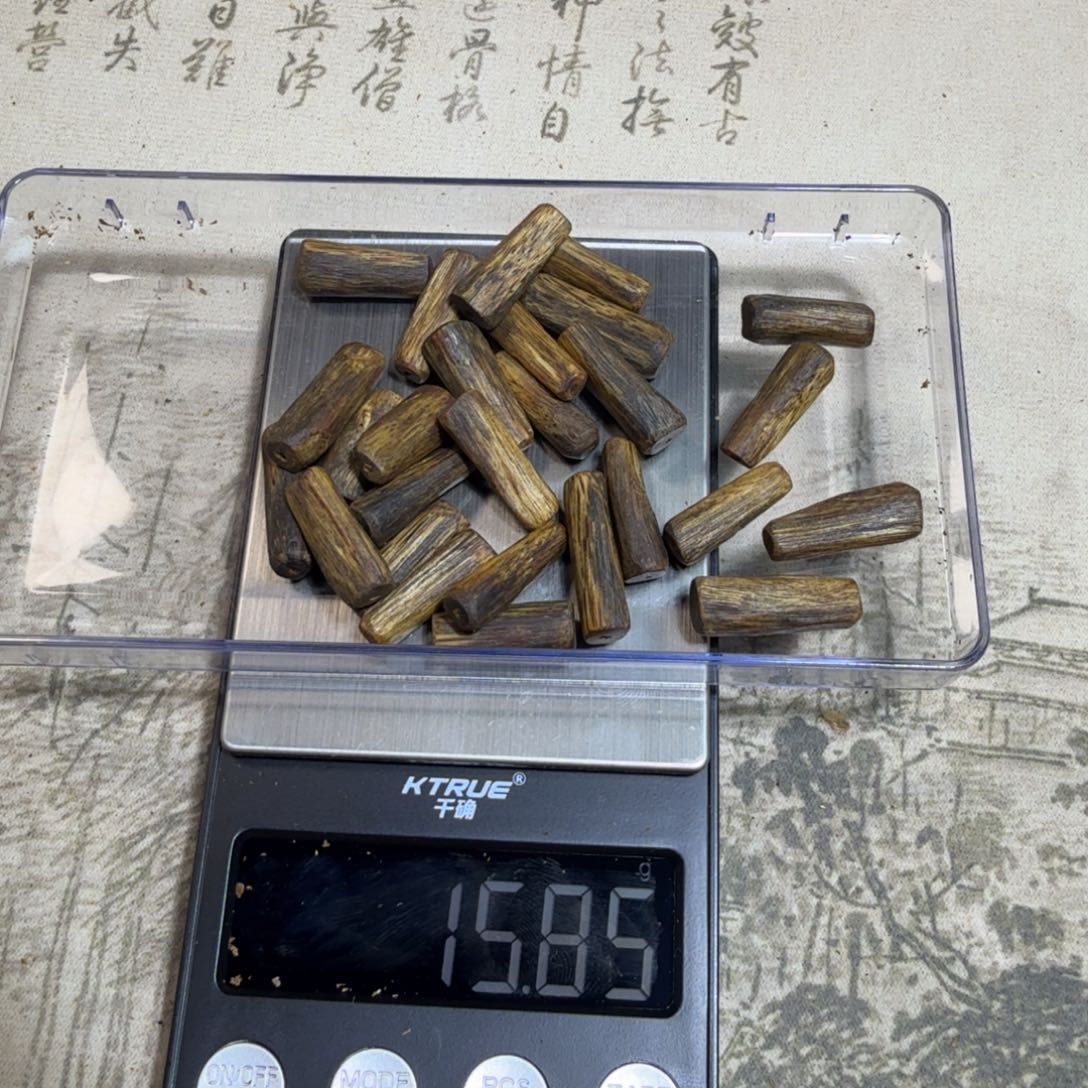 沉香碎屑沉香海南淳化白棋树心15.85克